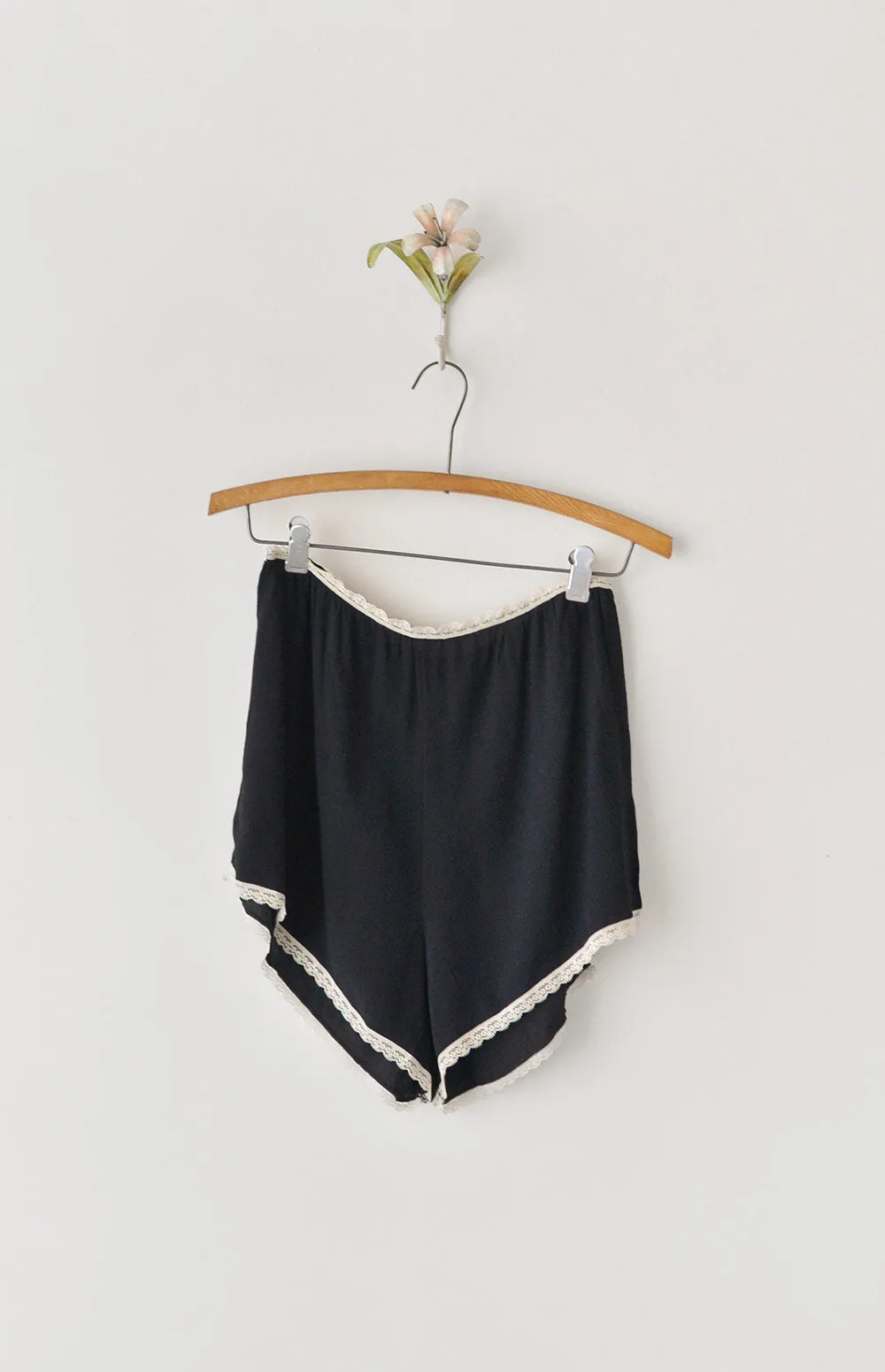Evelyn Shorts