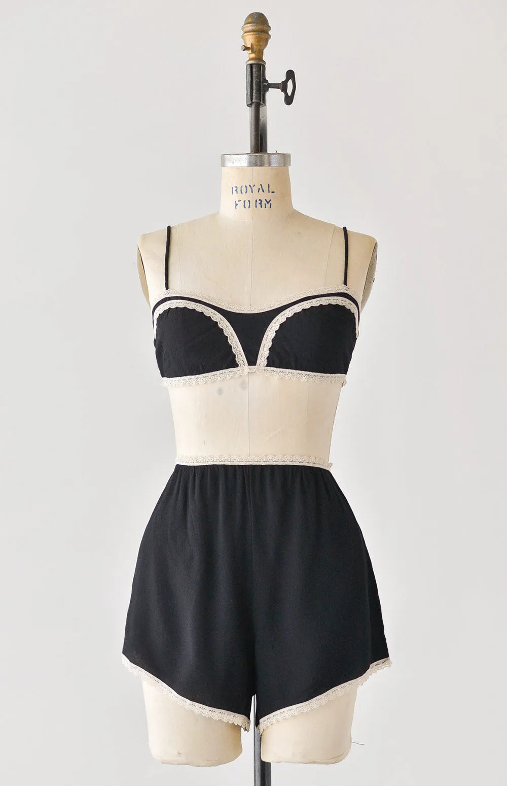 Evelyn Shorts