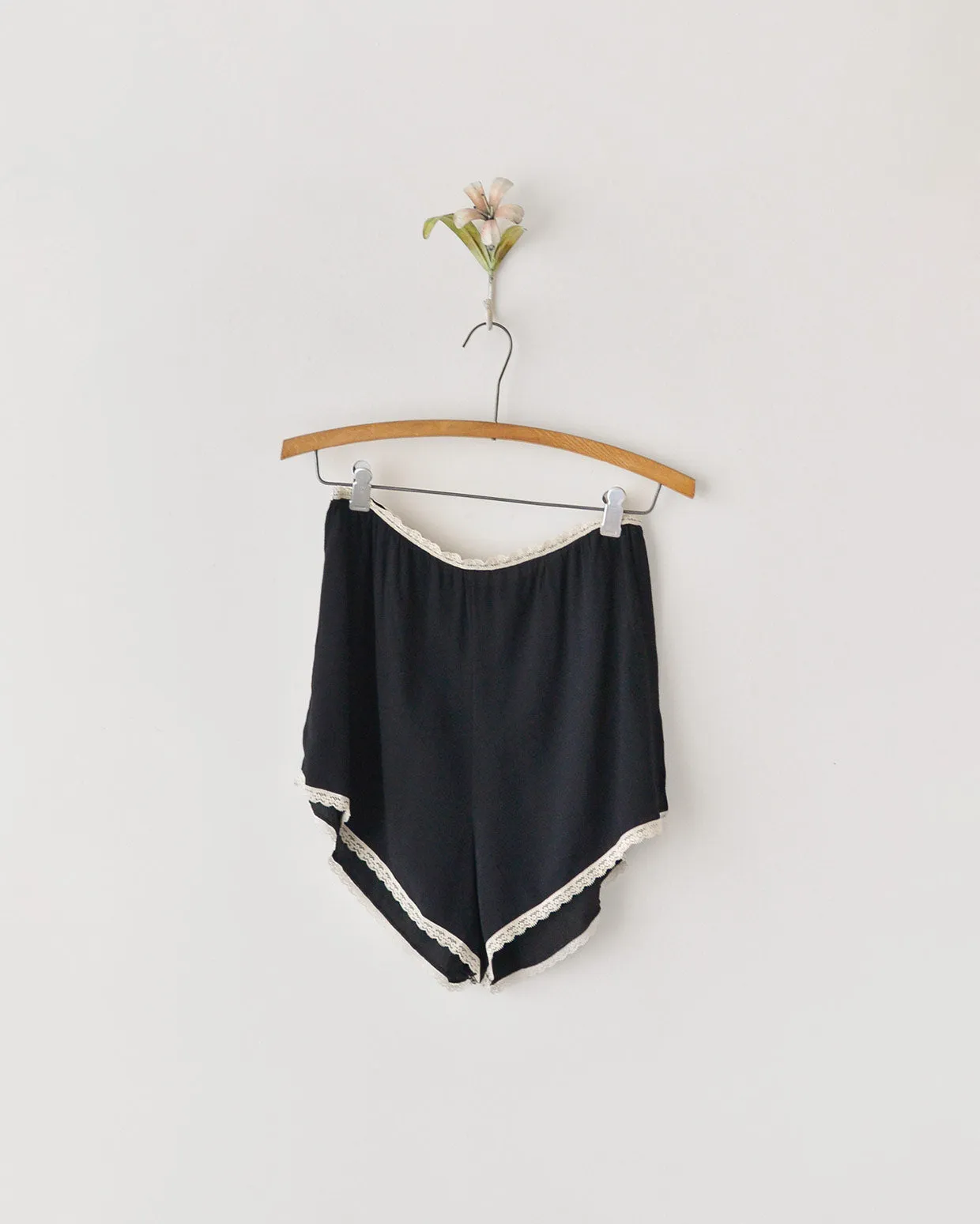 Evelyn Shorts