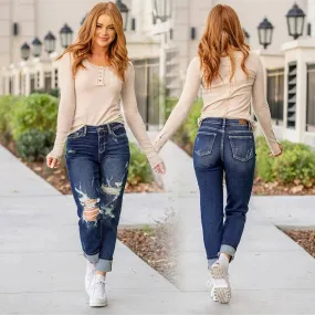 Judy Blue - Distressed comfortable boyfriend jeans Judy Blue - Distressed comfortable boyfriend jeans