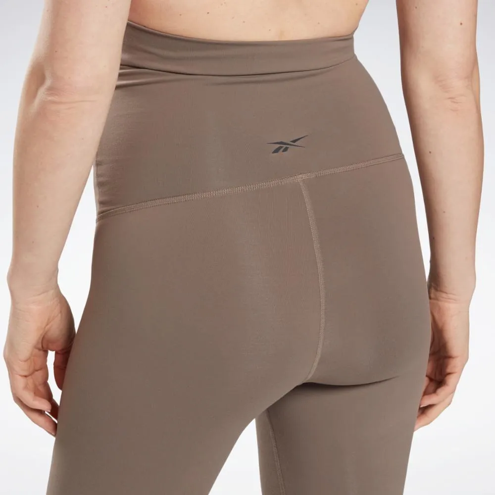 Reebok Apparel Women Maternity Bike Shorts TREKGR
