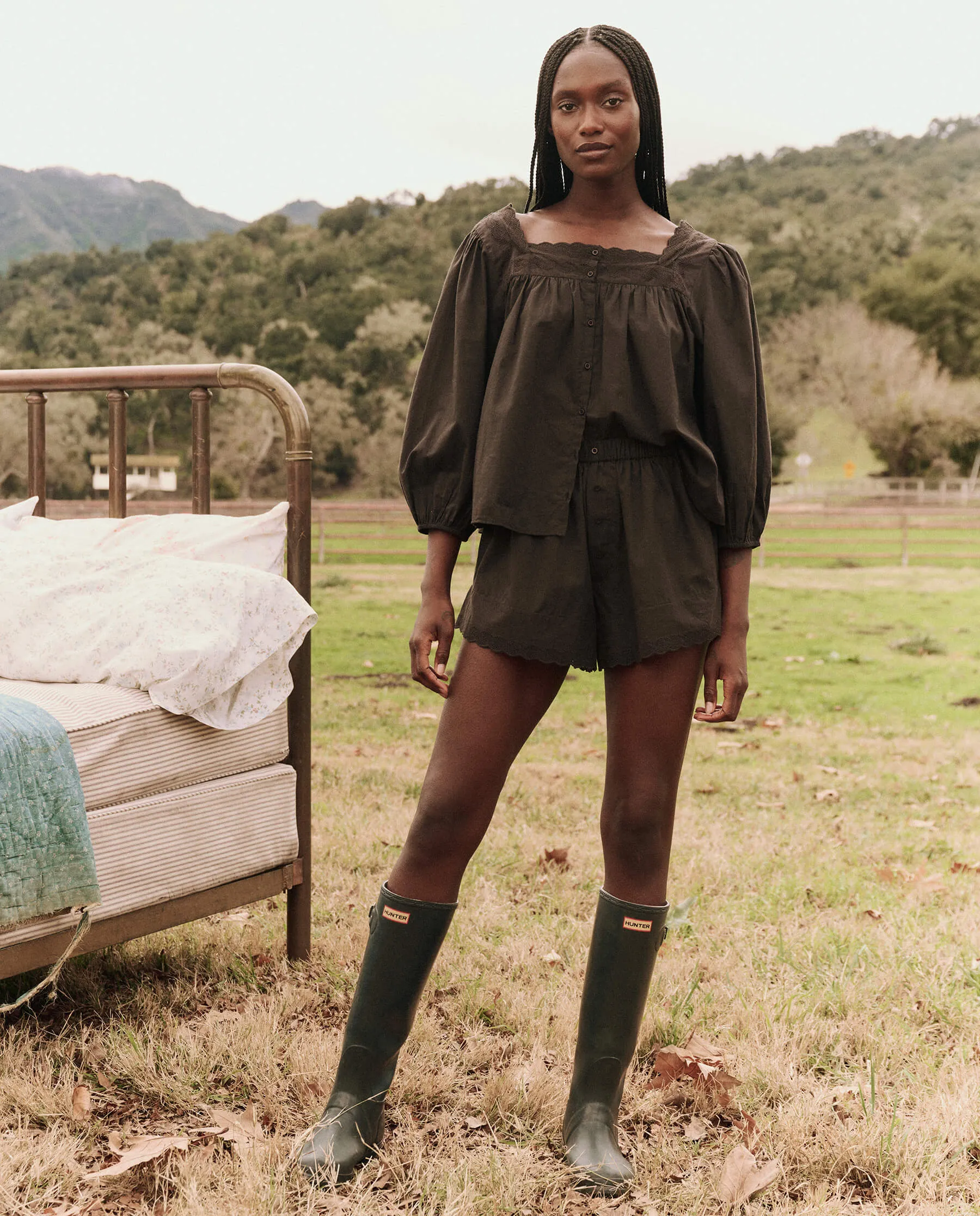 The Eyelet Tap Short. -- Black